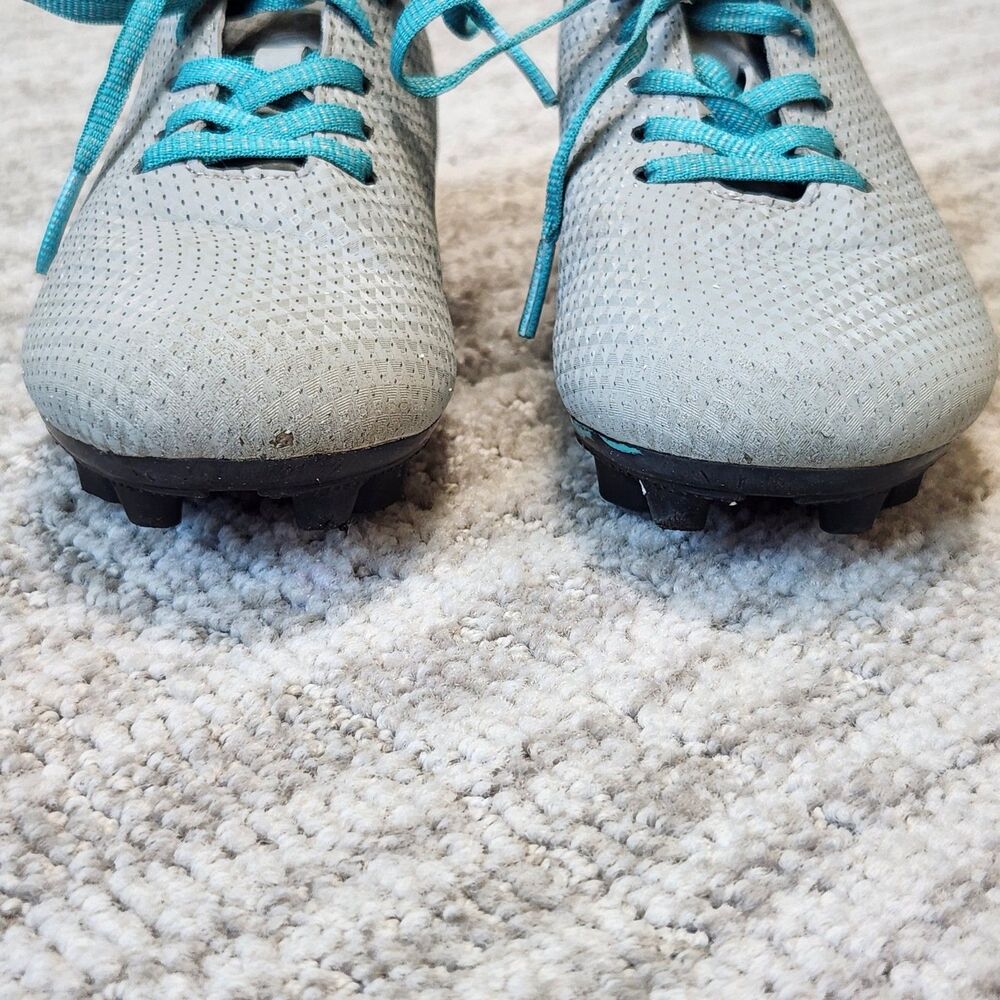 DSG youth Speed Viper soccer cleats size 1 - Picture 3 of 10